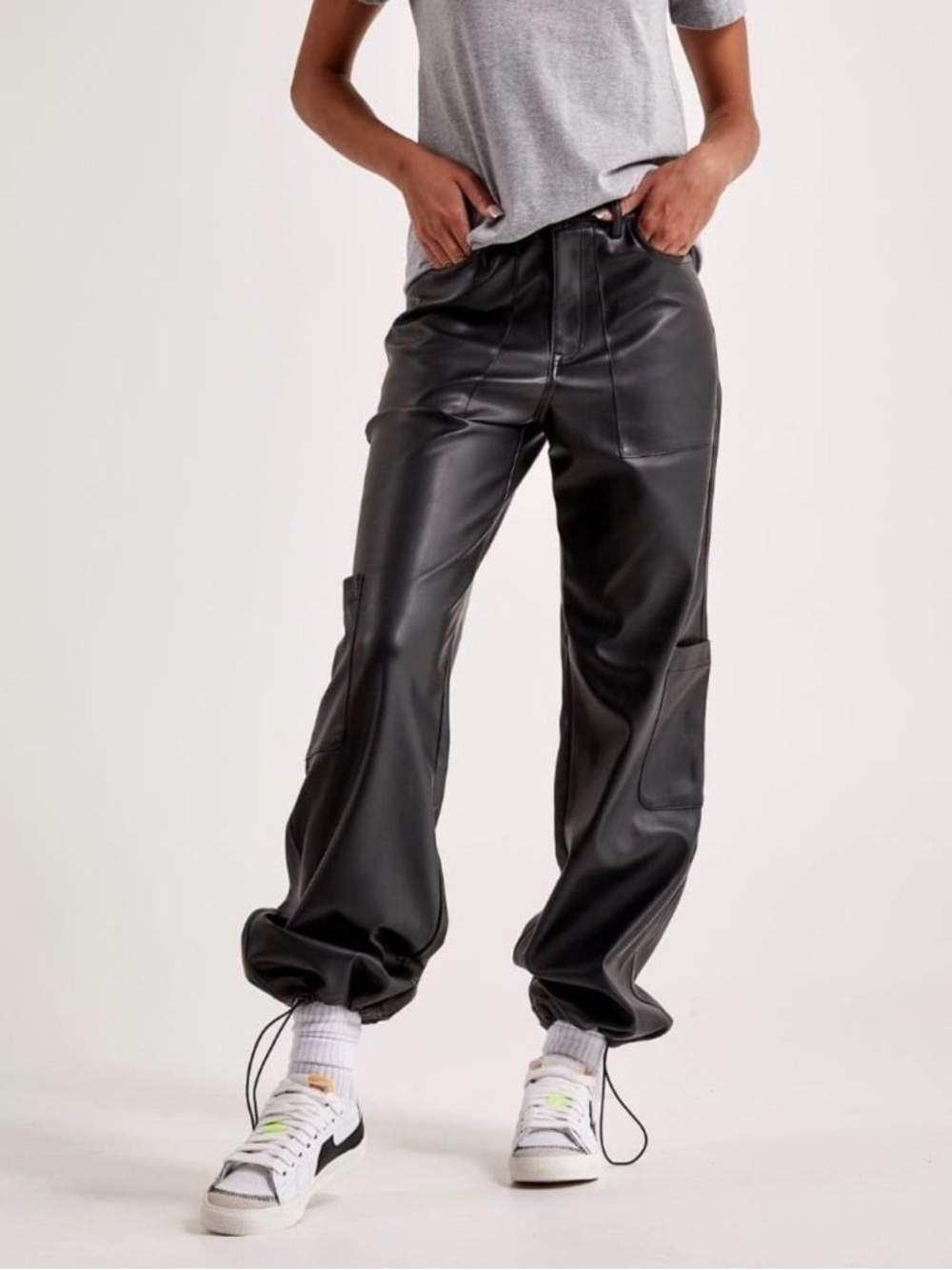 Women’s Cargo Pants, Red Fox, Wide Leg, Size Large, NEW